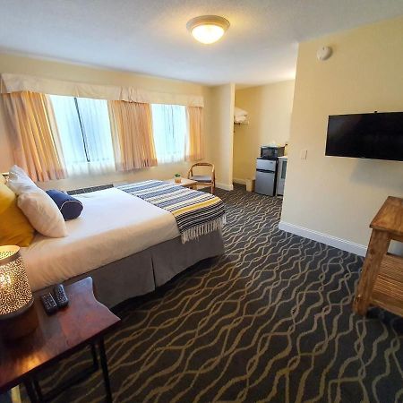 Pier Blue Inn Old Saybrook - Essex Экстерьер фото